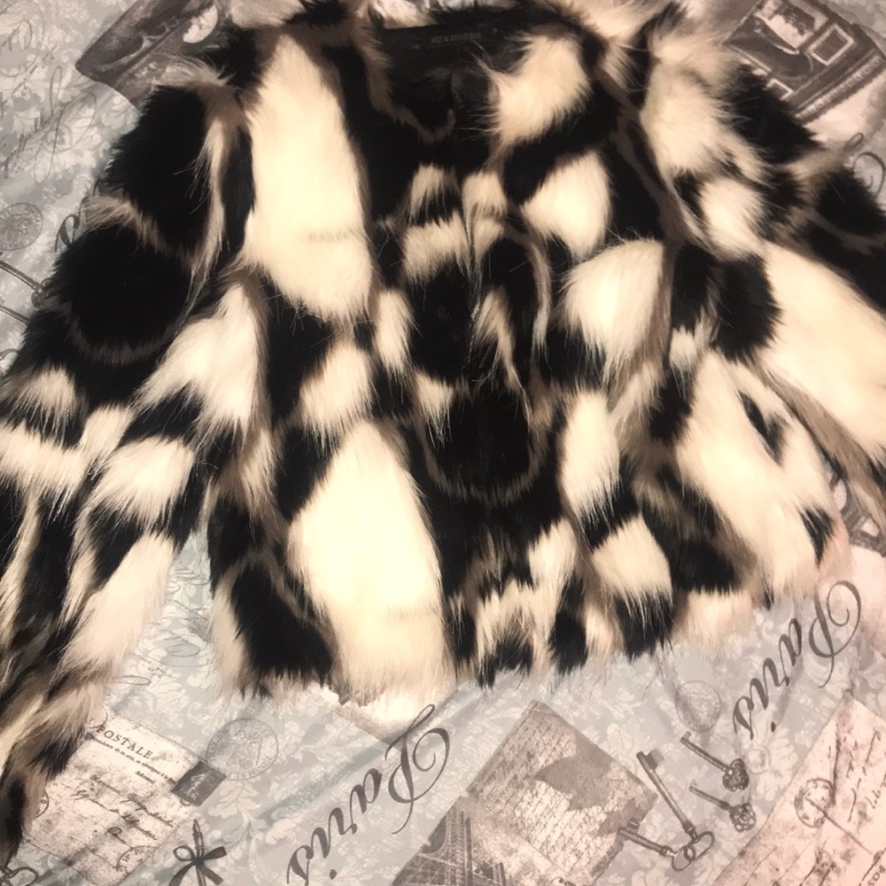 fur coat